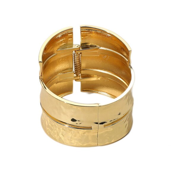 Tigerstars Bold Gold Wide Textured Metal Hinged Bangle Bracelet - Picture 3 of 3